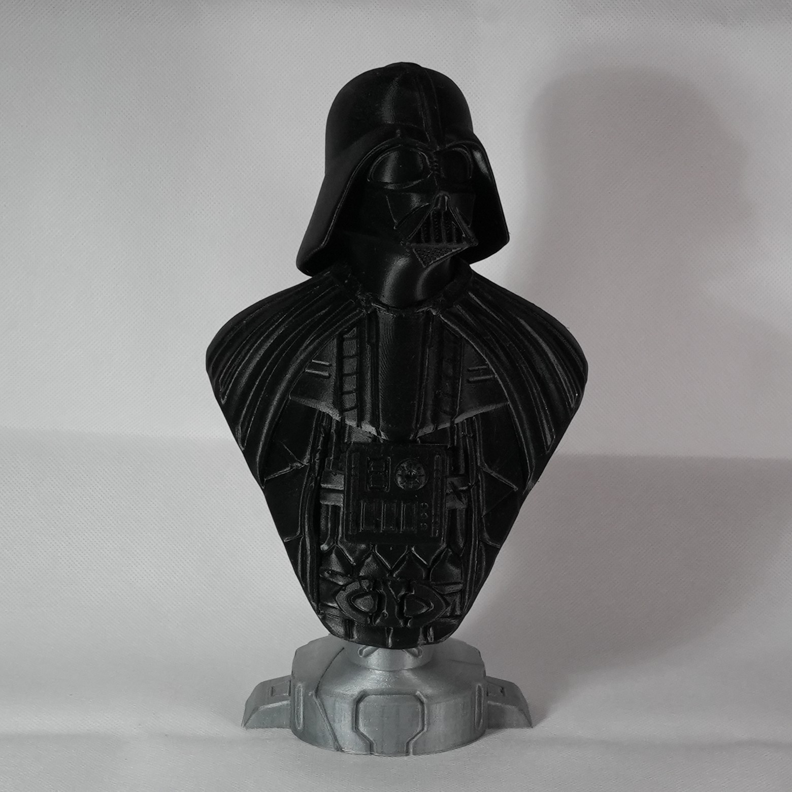 Darth Vader mellszobor